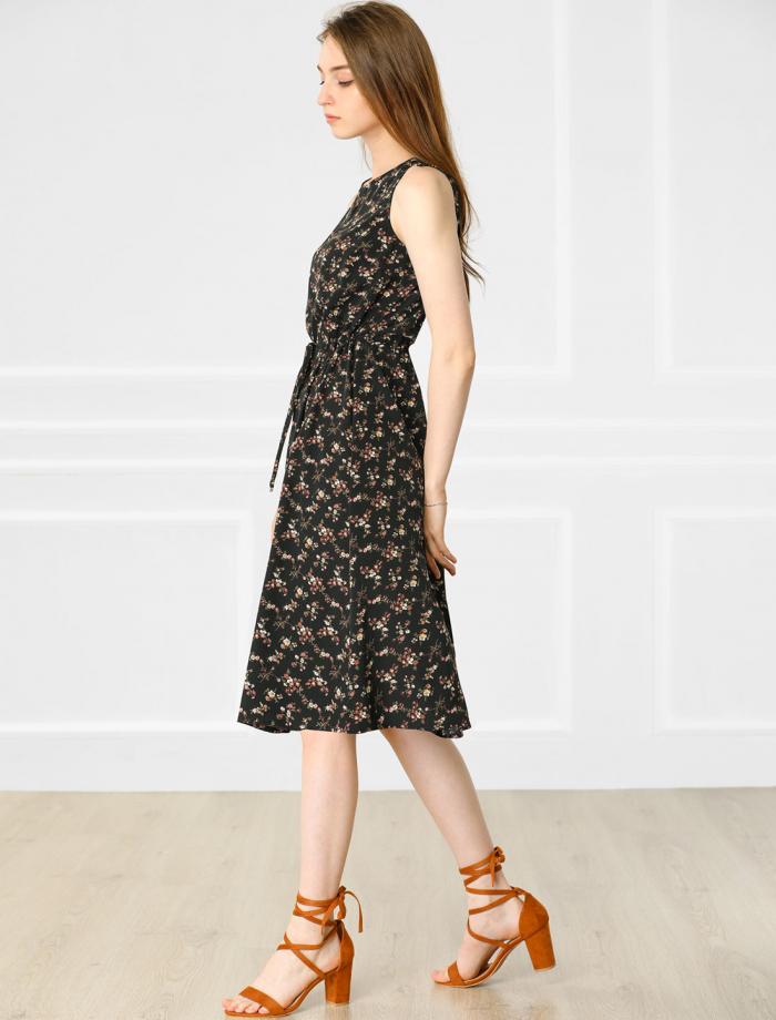 aライン ワンピース 水玉 プスプリットネック ドローストリングウエスト ノースリーブ ブラック XS