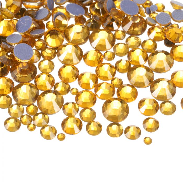 400個のホットフィックスラインストーン フラットバック 水晶ガラスジェム クリアバッグ付き ネイルアートキット クラフト服DIY装飾 5サイズ（SS6-SS20セット、金）のサムネイル