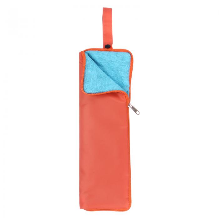 商品詳細 特徴 【属性1】サイズ - この折りたたみ傘用バッグは、平らにすると約34cmの長さ、12.5cmの幅です。ほとんどの商業用傘に適用可能です。【属性2】素材 - 濡れた傘用収納バッグの表面は防水効果のあるオックスフォードクロスで作られており、裏面はチェニール糸で柔らかく、高密度でほこりを取り除くことができます。アイテムの拭き取りやクリーニングに適しています。【属性3】特徴 - 反転式の傘カバーには使いやすいバックルストラップが付属しており、肩掛けバッグ、バックパック、または荷物に掛けることができます。防水ジッパーも付いており、濡れた傘をしっかりと封じ込め、水滴が漏れ出すことはありません。【属性4】用途 - 傘の防水バッグは、レインの日に必須の傘収納アイテムで、男性や女性のオフィスワーカー、旅行者、または家庭での使用に適しています。バスやタクシーで濡れた傘を持ち運ぶことができ、自分や他の人を濡らす心配はありません。【属性5】注意 - 1パックには傘用バッグ1個が含まれています。傘は含まれていません。【商品説明】濡れた傘用収納バッグの表面は防水効果のあるオックスフォードクロスで作られており、裏面はチェニール糸で柔らかく、高密度でほこりを取り除くことができます。アイテムの拭き取りやクリーニングに適しています。傘の防水バッグは、レインの日に必須の傘収納アイテムで、男性や女性のオフィスワーカー、旅行者、または家庭での使用に適しています。バスやタクシーで濡れた傘を持ち運ぶことができ、自分や他の人を濡らす心配はありません。反転式の傘カバーには使いやすいバックルストラップが付属しており、肩掛けバッグ、バックパック、または荷物に掛けることができます。防水ジッパーも付いており、濡れた傘をしっかりと封じ込め、水滴が漏れ出すことはありません。注意：1パックには傘用バッグ1個が含まれています。傘は含まれていません。 注意書き ■商品の色及びサイズは、撮影状況やPC環境により多少異なって見える場合がございます。 ■サイズは目安です。商品により若干の誤差がございます。 ■メーカーの都合により、商品細部のデザインや素材が予告無く変更される場合がございます。