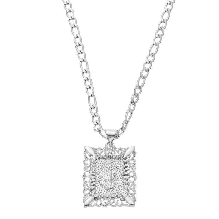 メンズレディース向けのイニシャルペンダントネックレス 20"のステンレススチール製の正方形の大文字ア..