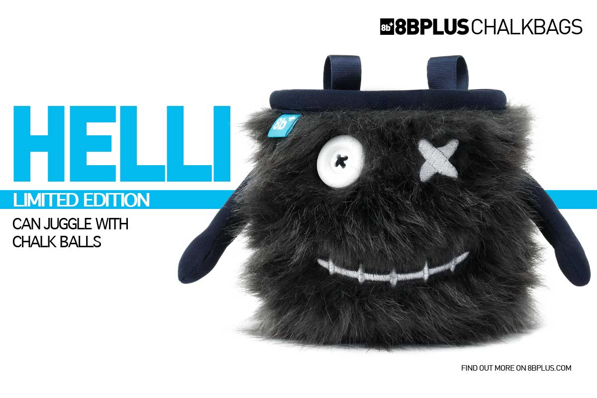 ＜タイプ＞ チョークボールをジャグリングしている ＜メッセージ＞ Hey guys！ぼくはHELLI、8BPLUS初のリミテッドエディションバッグさ。限定だから、ぼくは特別さ！ ＜キャラクター＞ HELLIは限定品なので、今がチャンス！ &lt;商品特徴＞ ・12.5cmのワイドな開口部 ・調節可能なベルトとカラビナ付 ・専用収納袋付 ・ドローストリングクロージャー式 ・右利き・左利きの両方に対応するよう2か所のブラシ用ループホルダー付 ＜仕様＞ ・素材：100%ポリエステル ・重さ：約125g ・生産国：中国製 &lt;商品説明＞ 柔らかいパイルの裏地はチョークの分量を均一に取るのに役立ち、ドローストリングクロージャーはチョークバッグをきれいに密閉し、チョークを乾いた状態に保ちます。 8BPLUSチョークバッグは、アクセスリムがさらに強化され、適切なサイズであるため、クライミング中でも簡単にチョークバッグ内にアクセスできチョークを付けることが出来ます。 右利き・左利きの両方に対応するよう左右にブラシホルダーが付いています。 クライマーがクライマーのために開発した手作りのチョークバッグなので、品質や機能性に妥協はありません。 ＜注意事項＞ ・使用する場所等で、この製品が使用できるかをご確認下さい。 ・皮膚に異常が感じられた、鼻や口・目に入り異常が感じられた時は、直ちに使用を中止しかかりつけの医師にご相談下さい。 ・保管は小さなお子様の手の届かない所で、また直射日光や高温多湿の場所をお避け下さい。 ・本来の使用用途以外でのご使用はお止め下さい。8BPLUSは、スポーツクライミングやボルダリングのシーンに欠かせないクライミング用品ブランドです。決して型にはまらない想像力豊かな発想と私たちのルーツの融合から生み出されています。8BPLUSは、私たちが誇りを持って受け継いでいる遺産「アルプス」の麓、オーストリアで生まれました。2人の創設者はどちらもオーストリアの登山家であり、そこからアイデアが膨らみビジネスが始まりました。クライミングは常に変化・多様化しています。クライミングをもっともっと楽しく、身近なものにしたいと考えています。私たちは、クライミングスポーツ全般を推進し、人々が気軽に参加できるようになることを願っております。そのため、細部へのこだわりと共に個性豊かな楽しい商品を生み出しています。私たちの個性あるチョークバッグは、多くの皆様にクライミングスポーツへの興味という新しい光を与え、このスポーツへの初めの一歩を踏み出すお手伝いが出来たらと考えております。すべての8BPLUS製品は、熱心なクライマーによって設計されています。