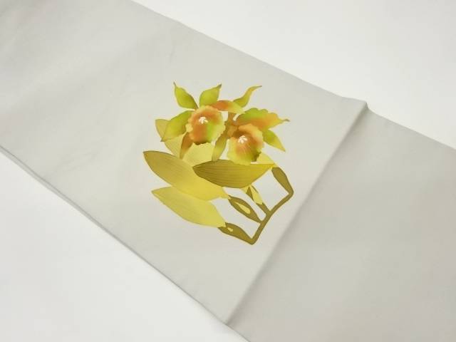 塩瀬手描き花に蕾模様名古屋帯(松葉仕立て)【中古】【着】 宗sou