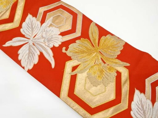 重ね亀甲に花模様織り出し名古屋帯(着用可)【アンティーク】【中古】【着】 宗sou 重ね亀甲に花模様織り出し名古屋帯(着用可)【アンティーク】【中古】【着】 宗sou