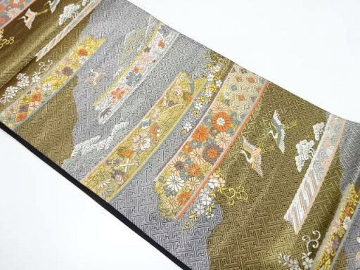 横段に松竹梅・宝尽くし模様織出し袋帯【中古】【着】 宗sou 横段に松竹梅・宝尽くし模様織出し袋帯【中古】【着】 宗sou
