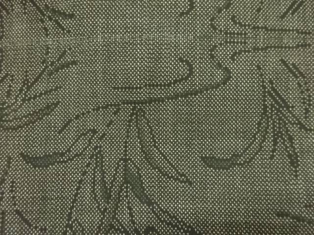 草花模様織出し本場草木泥染大島紬着物(5マルキ)【アンティーク】【中古】【着】 宗sou