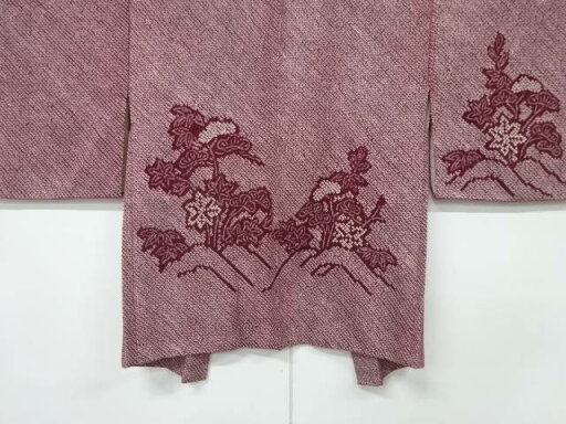 本総絞り松笹に楓模様絵羽織【中古】【着】 宗sou 本総絞り松笹に楓模様絵羽織【中古】【着】 宗sou