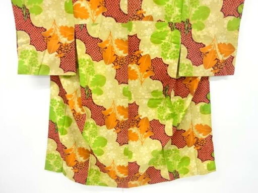 草花模様長襦袢【アンティーク】【中古】【着】 宗sou 草花模様長襦袢【アンティーク】【中古】【着】 宗sou