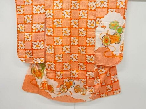 雲取りに鼓模様刺繍子供着物(重ね衿・長襦袢付き)【中古】【着】 宗sou 雲取りに鼓模様刺繍子供着物(重ね衿・長襦袢付き)【中古】【着】 宗sou