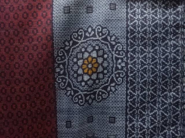 縞に華紋模様織出し本場正藍泥染大島紬着物【アンティーク】【中古】【着】 宗sou