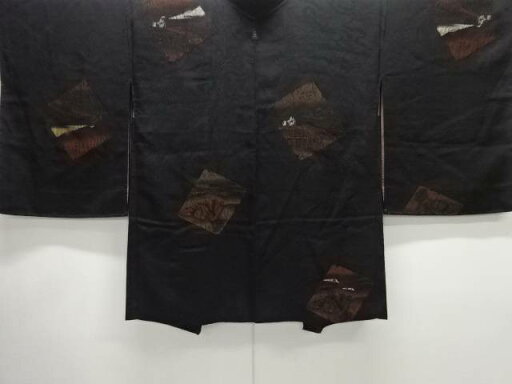 漆破れ色紙に風景模様織り出し一つ紋絵羽織【大正ロマン】【中古】【着】 宗sou 漆破れ色紙に風景模様織り出し一つ紋絵羽織【大正ロマン】【中古】【着】 宗sou