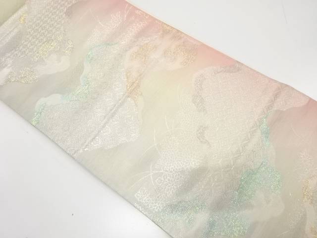 道長取に菊・古典柄模様織出し袋帯【中古】【着】 宗sou