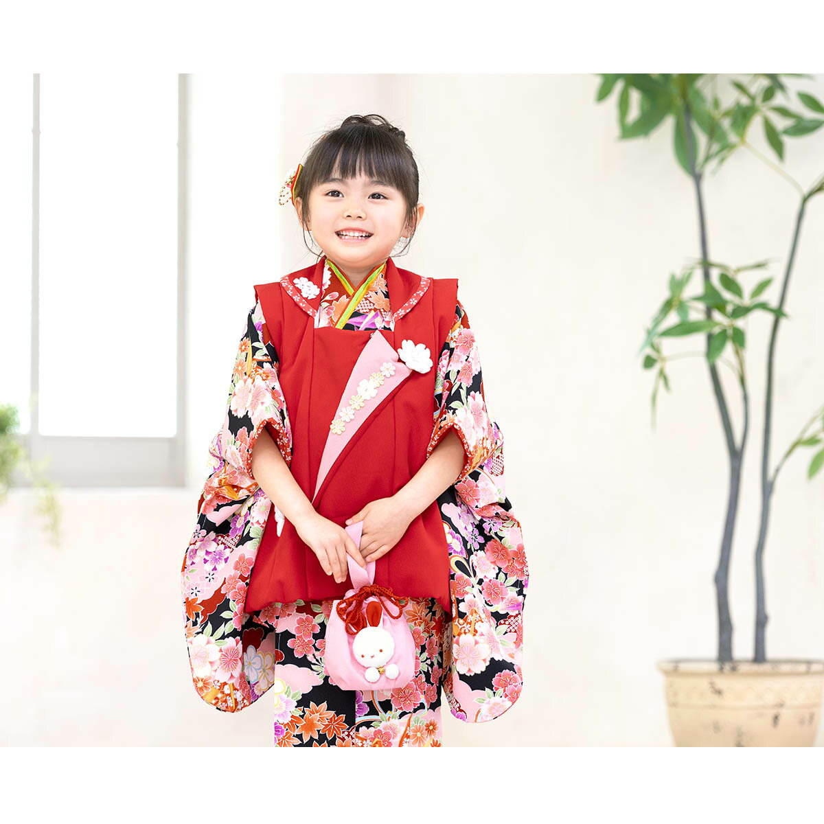 七五三 3歳 フルセット レンタル 女の子 女児 被布セット 着物 赤 新品 送料無料 往復送料無料 きもの 和服 被布着 鶴 着物セット 桜 和装 黒 七五三 3歳 フルセット レンタル 女の子 女児 被布セット 着物 赤 新品 送料無料 往復送料無料 きもの 和服 被布着 鶴 着物セット 桜 和装 黒