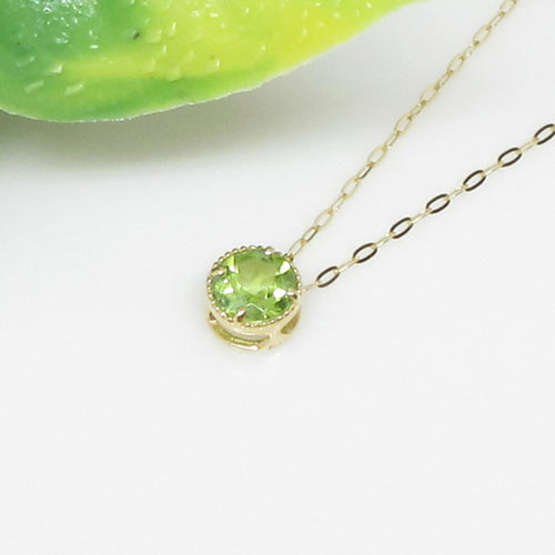 Rakuten - 【天然石】ペリドット☆日本製☆ペンダントトップ☆18K☆18金☆きらり一粒☆動画あり☆