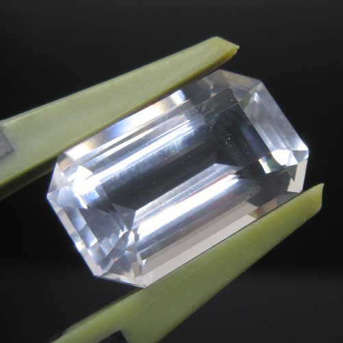 Rakuten - 【天然石】アイオライト☆コーディエライト☆ルース☆2.774ct☆タンザニア☆鑑賞☆コレクション☆ソーティング付☆動画あり