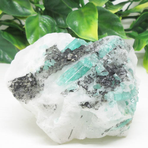 【天然石】エメラルド☆原石☆結晶☆コロンビア☆ムゾー産☆パイライト☆標本☆誕生石☆現品☆画像あり