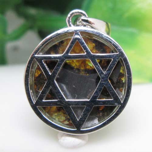【天然石】パラサイトセリコ★六芒星★13ミリ☆ペンダント☆トップ☆ケニア☆希少なパラサイト☆ハイパワー☆現品☆石鉄隕石☆動画あり☆