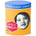 商品説明●カワイ肝油ドロップSは、肝油の主成分として知られるビタミンA・Dが配合されております。●水なしでかんで服用できるバナナ風味のゼリー状ドロップ剤ですので、どなたにでも服用しやすくなっております。【効能 効果】・次の症状の緩和：目の乾燥感・骨歯の発育不良・夜盲症(とり目)・くる病の予防・次の場合のビタミンADの補給：妊娠・授乳期、病中病後の体力低下時、発育期、老年期【用法 用量】・成人(15歳以上)、1日1回2粒、かんで服用してください・1歳以上15歳未満、1日1回1粒、かんで服用してください(1)定められた用法・用量をお守りください。(2)小児に服用させる場合には、保護者の指導監督のもとに服用させてください。(3)乳幼児に服用させる場合には、薬剤がのどにつかえることのないよう、よく注意してください。(4)必ずかんで服用してください。【成分】(2粒中)ビタミンA・・・4.000国際単位ビタミンD3・・・400国際単位添加物：カンテン、クエン酸、白糖、ブドウ糖、ペクチン、水アメ、グリセリン、クエン酸ナトリウム、香料、アラビアゴム【注意事項】★使用上の注意＜相談すること＞1.次の人は服用前に医師、薬剤師又は登録販売者に相談してください。(1)医師の治療を受けている人。(2)妊娠3カ月以内の妊婦、妊娠していると思われる人又は妊娠を希望する人。(妊娠3ヵ月前から妊娠3ヵ月までの間にビタミンAを10.000国際単位以上摂取した妊婦から生まれた児に先天異常の割合が上昇したとの報告があります。)2.服用後、次の症状があらわれた場合は副作用の可能性があるので、直ちに服用を中止し、この文書を持って医師、薬剤師又は登録販売者に相談してください。皮膚・・・かゆみ消化器・・・吐き気・嘔吐3.服用後、次の症状があらわれることがありますので、このような症状の持続又は増強が見られた場合には、服用を中止し、医師、薬剤師又は登録販売者に相談してください。下痢4.1ヵ月位服用しても症状がよくならない場合は服用を中止し、この文書を持って医師、薬剤師又は登録販売者に相談してください。★保管及び取扱い上の注意(1)直射日光の当たらない湿気の少ない涼しい所に保管してください。(2)小児の手の届かない所に保管してください。(3)他の容器に入れ替えないでください。(誤用の原因になったり品質が変化するおそれがあるため)(4)使用期限の過ぎたものは服用しないでください。広告文責株式会社クスリのナカヤマTEL: 03-5497-1571備考■パッケージデザイン等は、予告なく変更されることがあります。■物流センターの在庫は常に変動しております。そのため、ページ更新とご注文のタイミングによって、欠品やメーカー販売終了のため商品が手配できない事態が発生致します。その場合、誠に申し訳ありませんが、メールにて欠品情報をご案内の上、キャンセル対応させていただく場合がございます。■特に到着日のご指定が無い場合、商品は受注日より起算して1~5営業日を目安に発送いたしております。ご注文いただきました商品の、弊社在庫状況等によっては、発送まで時間がかかる場合がございますので、予めご了承ください。また、5営業日以内の発送が困難な場合には、メールにて発送遅延のご連絡と発送予定日のご案内をお送りさせていただきます。