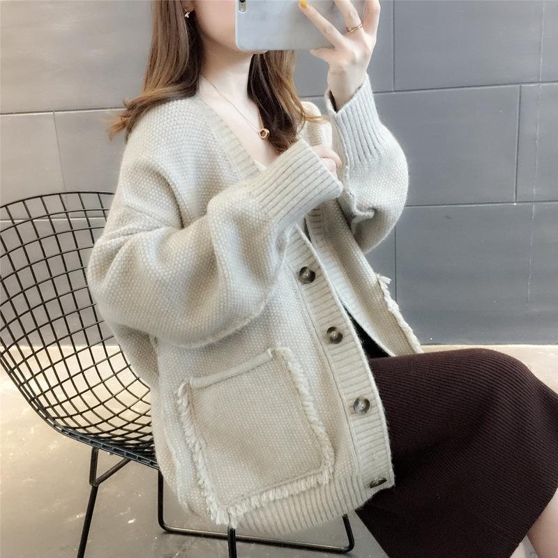 【ポイント最大12倍!お買い物マラソン！1着半額!まとめ買い2枚購入割引クーポン利用で！ 】ニットカーディガン レディース 秋冬 40代 長袖 ニットコーディガン 無地vネックカーディガン ミディアム丈セーター ゆったりアウター 秋服