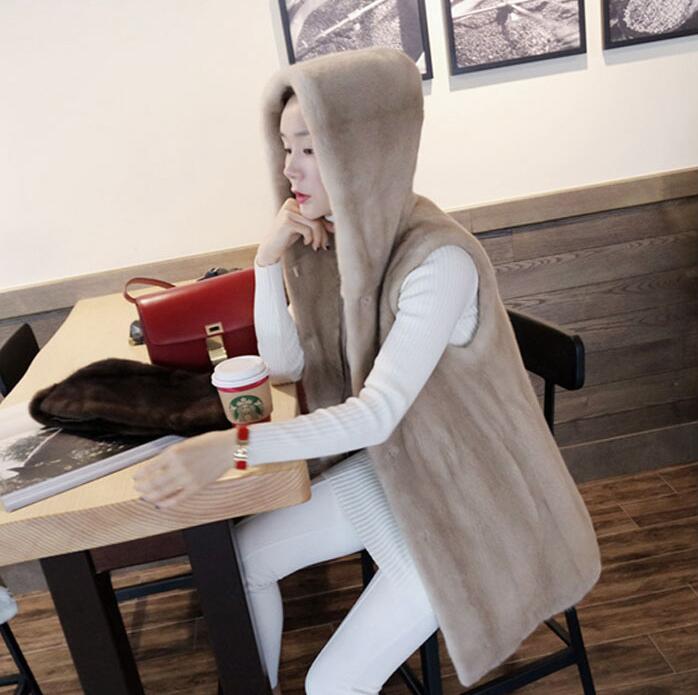 【お買い物マラソン限定！1着半額！まとめ買い2枚購入割引クーポン利用で！ 】レディース ロングベスト ふわふわ ファーベスト チョッキ ボリューミー 毛皮ベスト ゴージャス フェイクファー 暖かい 秋冬コート アウター