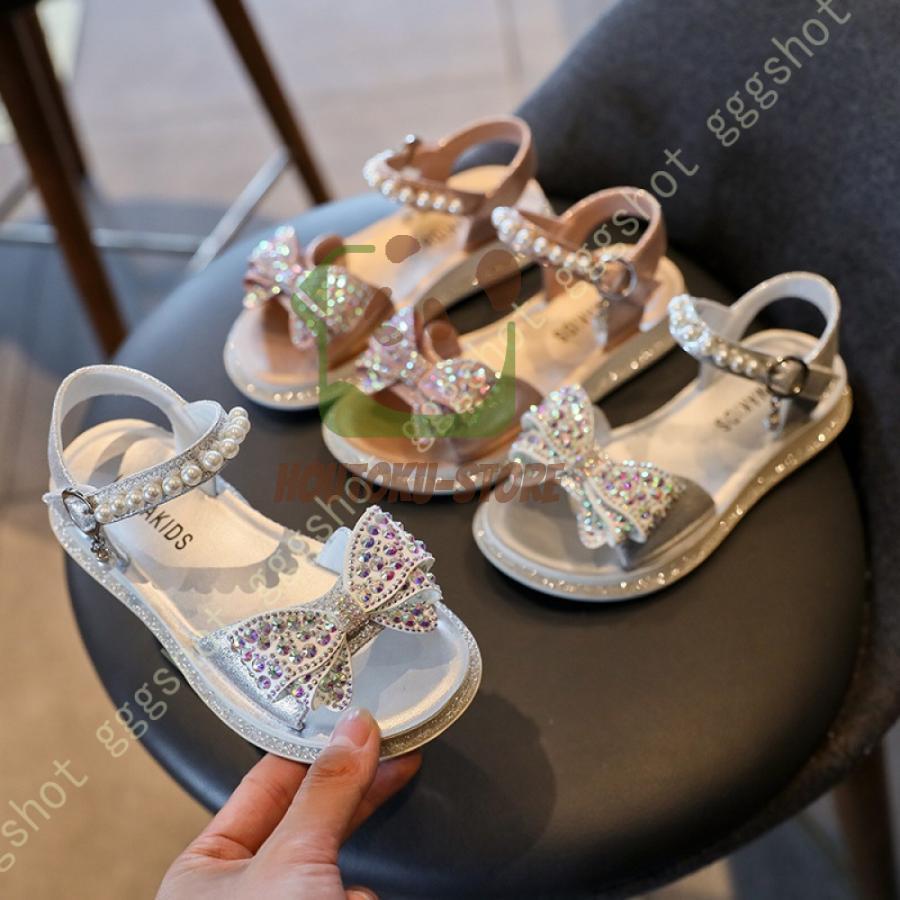 【期間限定！1着半額！まとめ買い2枚購入割引クーポン利用で！ 】サンダル キッズ ガールズ 夏 清涼 ドレスシューズ おしゃれ 子供 発表会 靴 フォーマル プリンセスシューズ キラキラ リボン付き 女の子サンダル 春 子供用