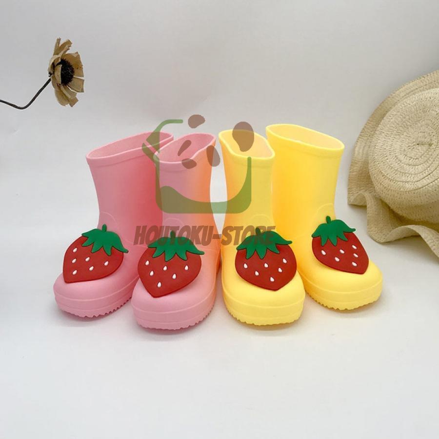 【ブラックフライデー限定！1着半額！まとめ買い2枚購入割引クーポン利用で！ 】ショートブーツ いちご 柄 防水 レインシューズ 滑り止め 雨靴 短靴 おしゃれ女性 レインブーツ キッズ 完全防水 やわらか 快適 きれいめ 折りたたみ 防水性