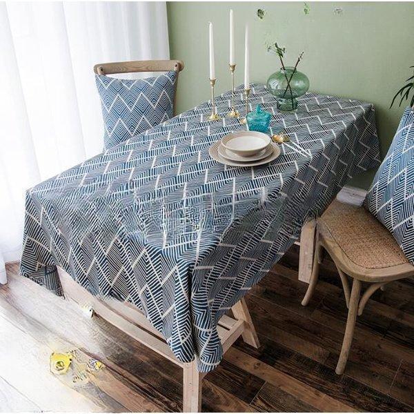 【5と0のつく日限定！1着半額！まとめ買い2枚購入割引クーポン利用で！ 】テーブルクロス テーブルカバ..