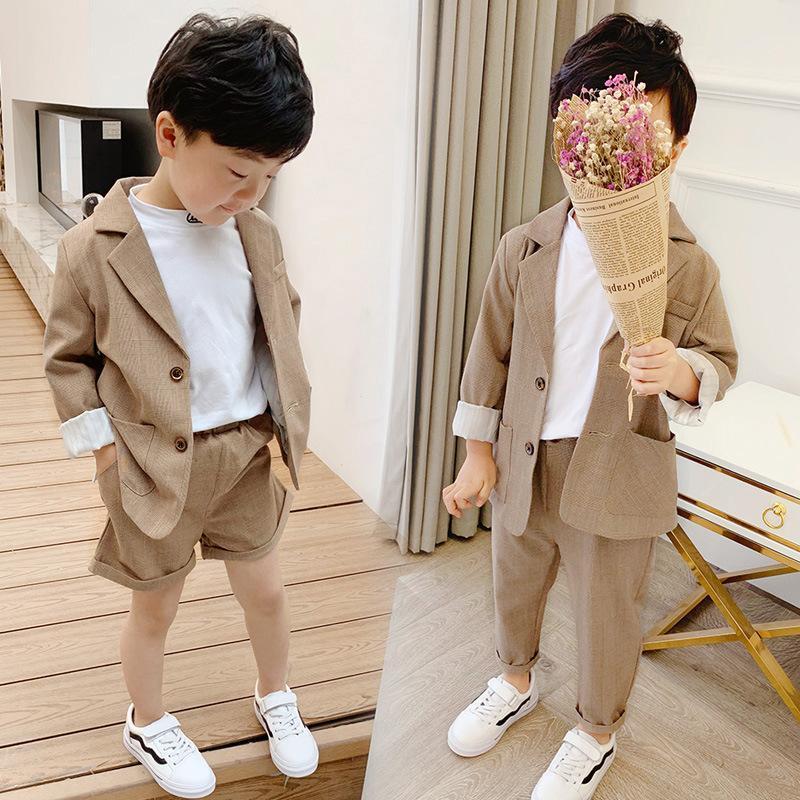 セット内容：2点セット ジャケット×ショートパンツORジャケット×長ズボン カラー：写真通り 素材：綿 、ポリエステル サイズ： 90-100-110-120-130-140 *サイズ表を参考してお願いします。 注意事項： ◆洗濯の際は色落ちの可能性がありますので単品手洗いでお願いいたします。 ◆サイズ表記は手作業にて行っておりますので、 実物と若干の誤差が生じる場合があります。 ◆お客様のご覧になっているモニター等により多少色が異なる場合がございます。あらかじめご了承ください。 ◆発送詳細：こちらの商品は、佐川急便にて発送させて頂きます。 ◆ご入金確認(決済)後7-10営業日以内に届ける予定。お急ぎのお客様、予め使用希望日をご連絡ください。 ★天候や交通事情等の都合により配送期間は前後いたします。予めご承知下さいませ。