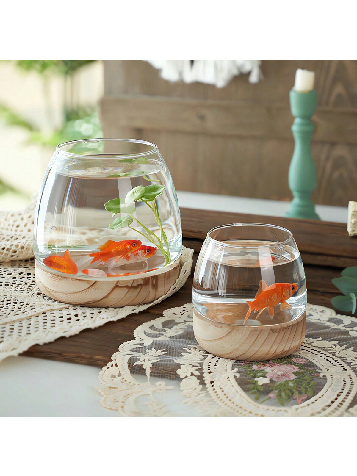 【5と0のつく日限定！1着半額！まとめ買い2枚購入割引クーポン利用で！ 】1個 ガラス製花瓶 木製スタン..