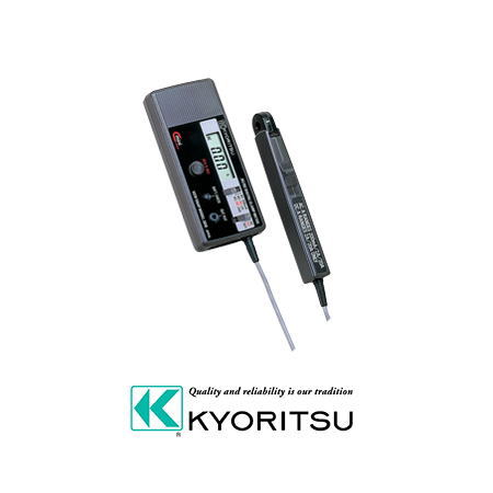 高感度タイプの超小型AC/DCクランプメータ最小分解能はAC電流0.1mADC電流1mA記録計出力端子付 交流電流 200.0mA/2.000/20.00A±1%rdg±2dgt(200mA) (50/60Hz)±1.5%rdg±4dgt(200mA) (40Hz〜2kHz)±1%rdg±2dgt(2A) (50/60Hz)±2.5%rdg±5dgt(2A/20A) (40Hz〜2kHz) 直流電流 2.000A/20.00A±1%rdg±2dgt(2A)±1.5%rdg±4dgt(20A) 被測定導体径 最大Φ7.5mm 周波数範囲 DC、40Hz〜2kHz 耐電圧 AC750V/1分間 出力 記録計出力：AC200mA/2/20Aに対してDC400mV　　　　　　　　DC2/20Aに対してDC200mV 使用電池 006P(角型9V）×1ヶ※連続使用可能時間DC使用時約20時間・AC使用時約40時間 外形寸法 142(L)x64(W)x26(D)mm(本体)153(L)x23(W)x18(D)mm(センサー) 質量 約220g(電池含む) 付属品 9071(携帯用ケース)006P(角型9V)×1ヶ取扱説明書 別売オプション 8022(ACアダプタ)7014(出力コード) 計装信号の電流測定には KEW 2500 をご使用ください。本製品は低圧回路用に設計されているため、60V以上の回路測定には使用しないでください。メーカー：共立電気計器株式会社(KYOURITSU)