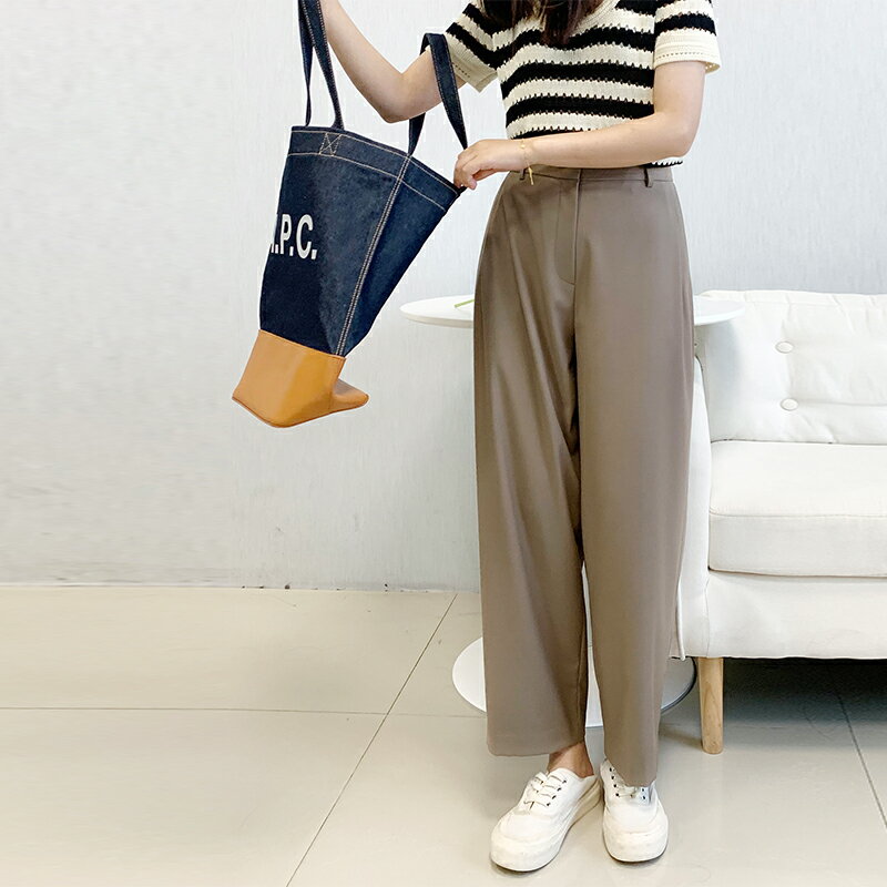 Rakuten - カーブパンツ レディース オフィスカジュアル 無地 美脚 テーパード ワイド カーブ パンツ ボトムス 体型カバー 通勤 仕事 きれいめ 前ファスナー ストレッチ 上品 きれいめ 大人 カジュアル 30代 40代 50代 春 夏 秋 カーキ色