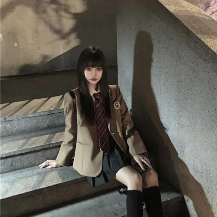 長袖 卒服 中学生 スーツ ブレザー 女の子 女子 制服 スクール 4点セット（ブレザー＋スカート＋シャツ＋ネクタイ） 高校生 制服セット 黒 ブラウン 学生制服 スクール JK制服 卒業式 韓国 コート 制服 ジャケット 学生