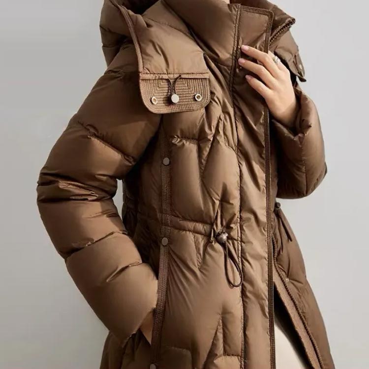 ダウンコート ダウンジャケット レディース ロングコート ウエストシェイプ ベンチコート ロング丈 ハイネック 着ぶくれにくい 立ち襟 ジップアップ フード付き 防風 暖かい 冬 アウター フェミニン おしゃれ 大人 きれいめ 通勤