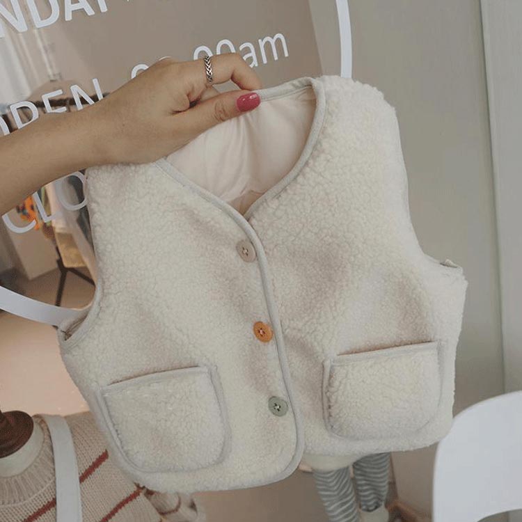 送料無料 ボアベスト キッズ 子供服 もこもこ ベスト ポケット付き 可愛い 女の子 男の子 90 100 110 120 130 子ども 羽織り 防寒 保育園 幼稚園
