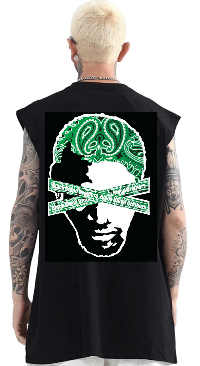 素材には高い品質、何回洗っても伸びないダブルスティッチリブを使用。かつてはアメリカ軍の放出品を取り扱い、ミリタリーグッズに求められるタフさを身に付け、高品質と丈夫さを兼ね備えております。 着心地はcotton100%なので肌触りがよく、生地...