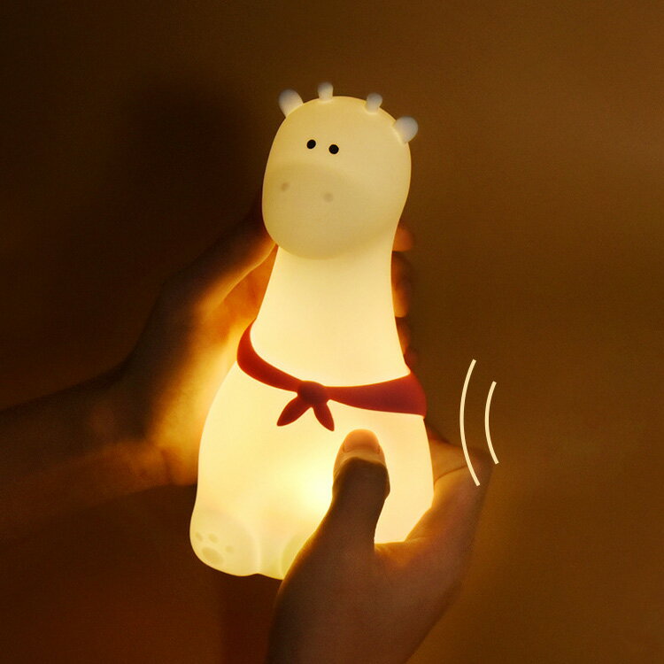 ナイトライト LED ランプ キリン型 きりん型 USB充電式【Giraffe 子供部屋 授乳 ライト かわいい 間接照明 おやすみライト 枕元 ライト 寝室用 出産祝い 誕生日 プレゼント 赤ちゃん 子供 ギフ…