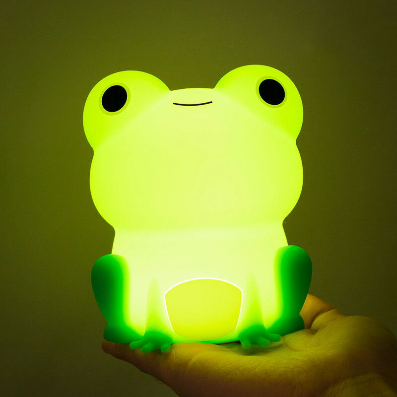 ナイトライト かわいい カエル型ライト デスクライト LED ランプ かえる型 蛙 FROG USB充電式【タイマー付き 調光 子供部屋 授乳 間接照明 おやすみライト ライト 寝室用 出産祝い 誕生日 プレゼント 子供 ギフト クリスマス】 3
