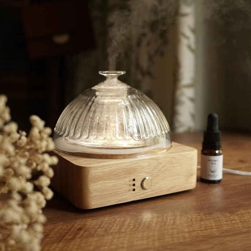 アロマディフューザー 加湿器 超音波 ナイトライト お手入れ簡単 おしゃれ ウッド 空焚き防止 間接照明..