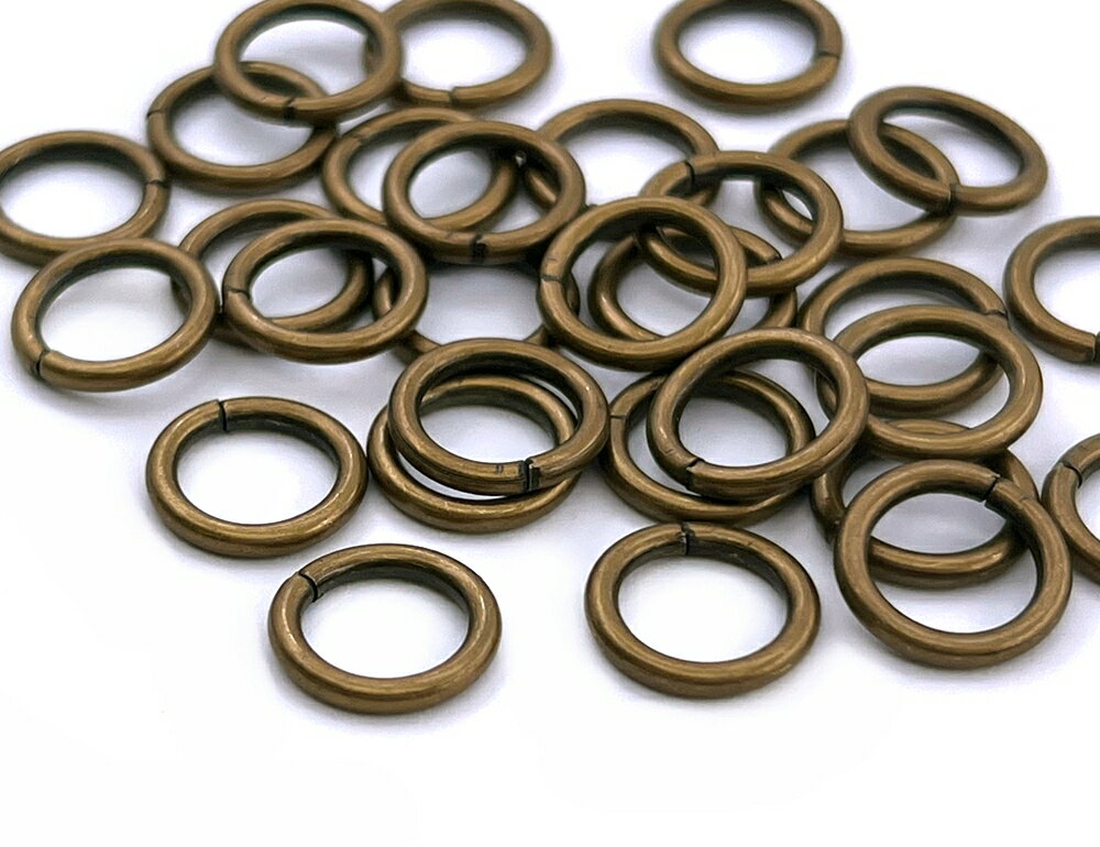 「マ1320」 太い 丸カン　直径13.5mm　線径2.0mm　30個入り　丈夫　リング　良い品質　マルカン　外径13.5mm　キーホルダー金具