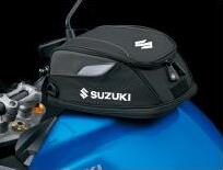 樂天商城 - 【当店在庫あり】スズキ純正 テキスタイルタンクバッグ SMALLスモール 取付けセット GSX-S1000GT・GSX-S1000GX・GSX-S1000・GSX-8R・GSX-8S
