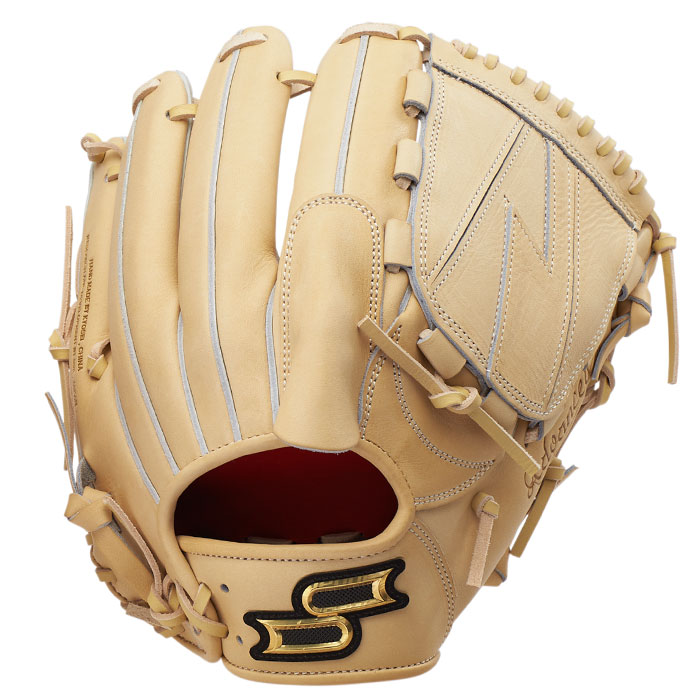メーカー：エスエスケイ (SSK)品名：PROEDGE ADVANCED -B TYPE-品番：AKB715-12●ポジション投手用●カラーキャメル●レザー天然皮革製●サイズ6L●その他仕様指カバー有り2025年秋冬モデル［SSKプロエッジアドヴァンスド Bタイプ］プロ選手からも選ばれる本格型をセレクトしたベーシックシリーズ。［715型］中指と薬指の間で閉じやすい縦型モデル。［軽量感のある専用レザー］手を入れた瞬間に感じられる軽さ。特別ななめし技術により軽量感を実現した国産のadvanced専用レザーを使用。軽さが加わって操作性もアップ。［ADエッジゴールド］マーク内部の網格子を黒塗りにすることで全体に鋭さを加えて輝きをアップ。フチに施したproedgeロゴのUV印刷で高級感のある仕上がりに。ウェブ：サンダーウェブキーワード: SSK　エスエスケイ　プロエッジ　proedge　advanced　硬式グラブ　硬式グローブ当店は他ネット店舗と在庫を共用しております。在庫更新のタイムラグの為に販売できない可能性があります。万が一、在庫切れの際はご容赦下さいませ。