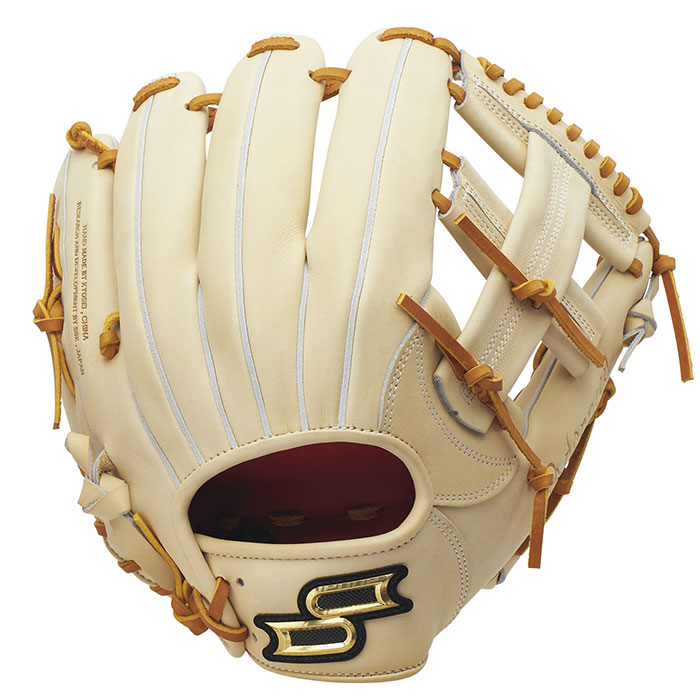 メーカー：エスエスケイ (SSK)品名：PROEDGE ADVANCED -B TYPE-品番：AKB866-1247●ポジション内野手用●カラーキャメル×タン●レザー天然皮革製●サイズ6S●その他仕様-2025年秋冬モデル［SSKプロエッジアドヴァンスド Bタイプ］プロ選手からも選ばれる本格型をセレクトしたベーシックシリーズ。［866型］深めのポケットでしっかりと捕球したいプレーヤーにおすすめの基本型。［軽量感のある専用レザー］手を入れた瞬間に感じられる軽さ。特別ななめし技術により軽量感を実現した国産のadvanced専用レザーを使用。軽さが加わって操作性もアップ。［ADエッジゴールド］マーク内部の網格子を黒塗りにすることで全体に鋭さを加えて輝きをアップ。フチに施したproedgeロゴのUV印刷で高級感のある仕上がりに。ウェブ：クロスウェブキーワード: SSK　エスエスケイ　プロエッジ　proedge　advanced　硬式グラブ　硬式グローブ当店は他ネット店舗と在庫を共用しております。在庫更新のタイムラグの為に販売できない可能性があります。万が一、在庫切れの際はご容赦下さいませ。
