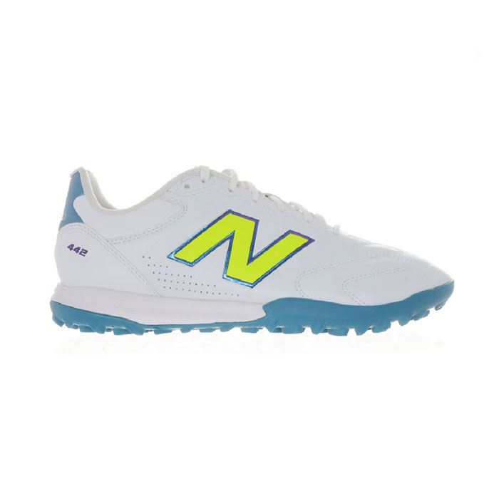 メーカー：ニューバランス (NewBalance)品名：442 TEAM TF V3品番：U43T5702E●アッパー人工皮革●アウトソールゴム底●ミッドソール合成底●ワイズワイド●カラーWHITE/BLUE●対応グラウンド人工芝・ターフコート●生産国ベトナム製キーワード: NewBalance ニューバランス サッカー フットサル トレーニングシューズ トレシュー 人工芝 ターフ 大人当店は他ネット店舗と在庫を共用しております。在庫更新のタイムラグの為に販売できない可能性があります。万が一、在庫切れの際はご容赦下さいませ。