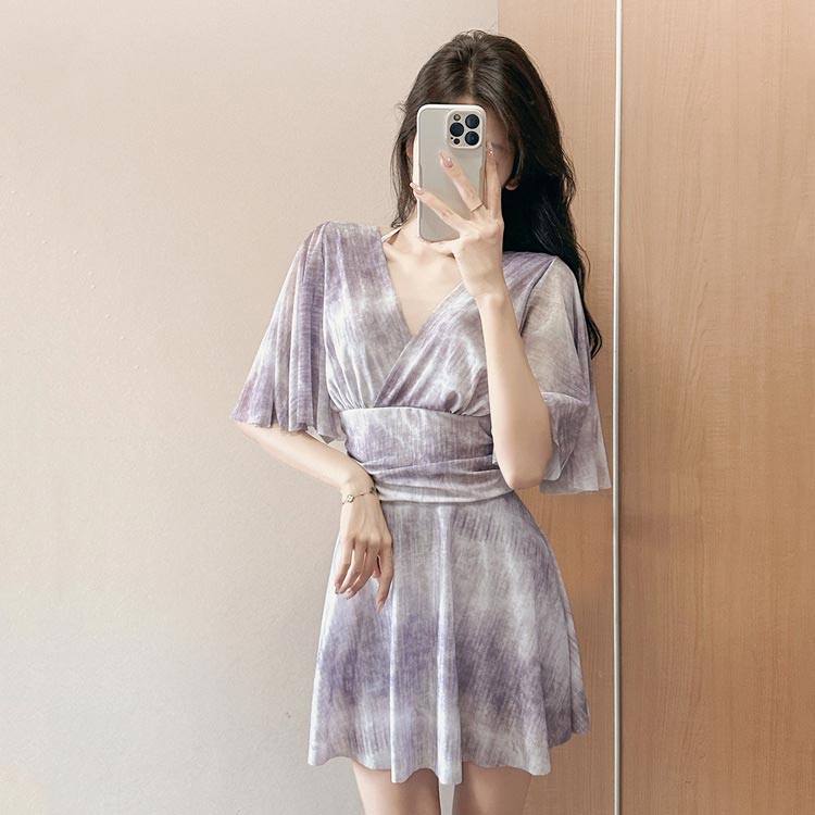 水着 ワンピース レディース Vネック ワイヤーあり 体型カバー水着 オールインワン 大きいサイズ 二の腕カバー 露出控えめ フェミニン かわいい お洒落 ママ水着 女性用 大人 旅行 リゾート