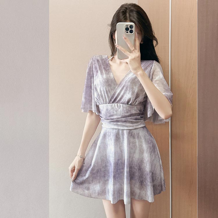 水着 ワンピース レディース Vネック ワイヤーあり 体型カバー水着 オールインワン 大きいサイズ 二の腕カバー 露出控えめ フェミニン かわいい お洒落 ママ水着 女性用 大人 旅行 リゾート