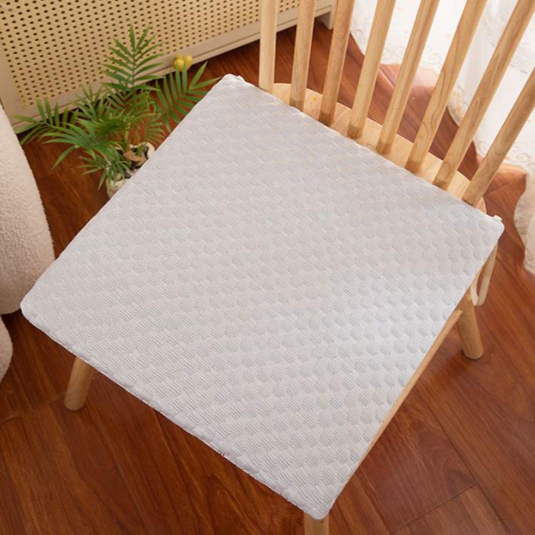 冷感敷きパッド 接触冷感敷きパッド 車 ひんやりマット 冷感座布団 椅子 ペット ひんやりマット 夏用 敷きパッド 洗える イス ひんやり敷パッド 冷感チェアパッド クール敷きパッド 折りたたみ 冷感敷きパッド オフィス 自宅 暑さ対策 熱中症対策