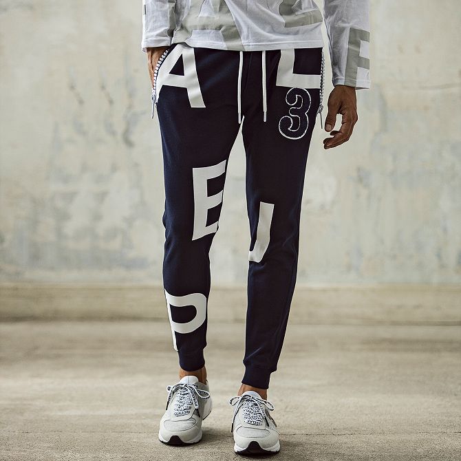 サイズS【未使用品】1PIU1UGUALE3 GOLF サイドロゴパンツ 1PIU1UGUALE3 GOLF - 【秋冬仕様】 SLIM PANTS / アイコンロゴ ソロ