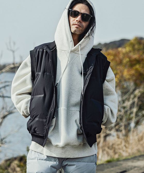 +phenix プラスフェニックス FUNCTIONAL HEAVY WEIGHT SWEAT HOODY ヘビーウェイト スウェット フーディー 蓄熱保温 メンズ おしゃれ かっこいい ブランド アウトドア レジャー スポーツウェア