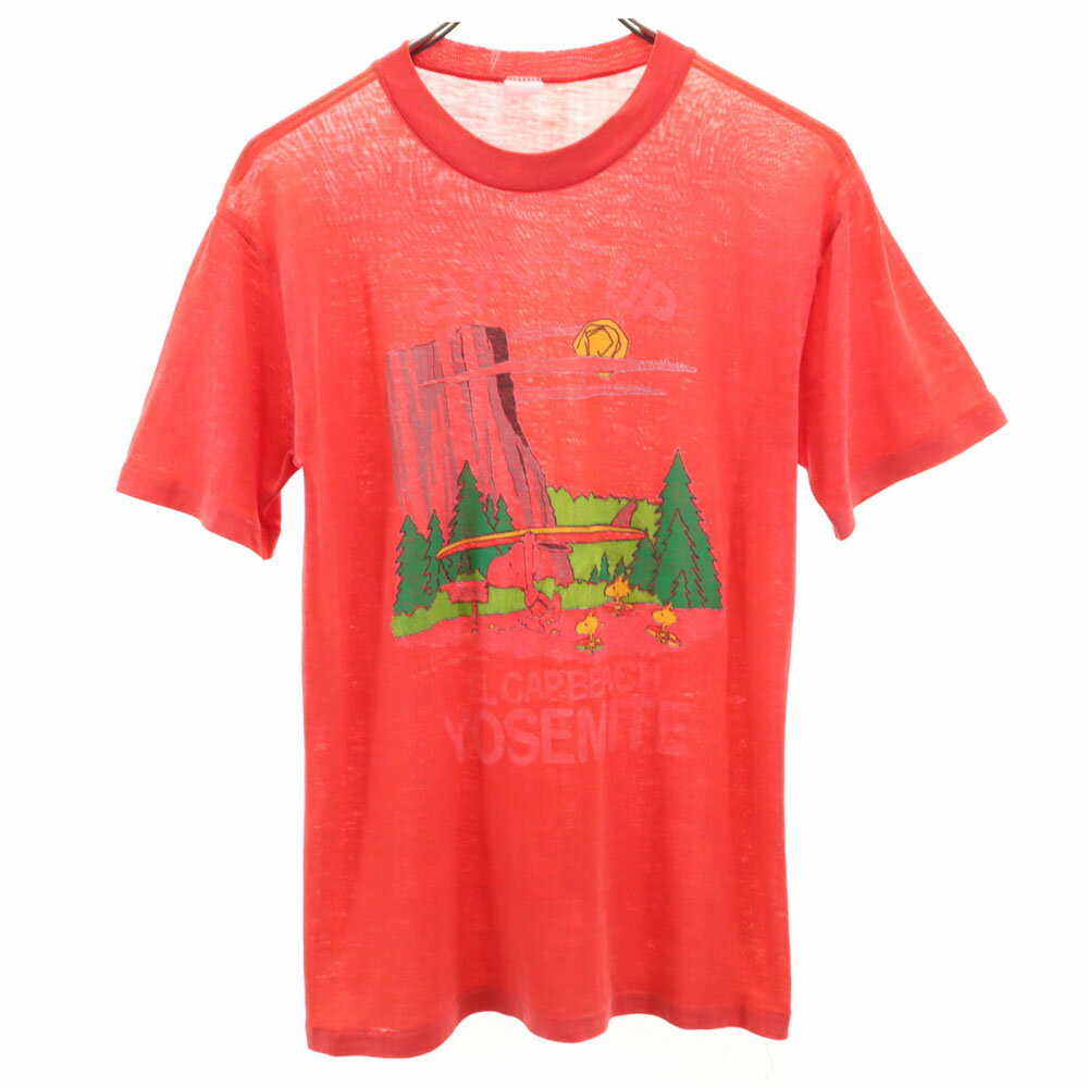 ヴィンテージ 70s 80s スヌーピー柄 プリント 半袖 Tシャツ レッド系 VINTAGE メンズ 【詳細】70年代から80年代のスヌーピーのプリントTになります。タグの印字が消え、サイズ表記や素材不明です。実寸を参考にお願いいたします。全体的に色褪せ・擦れ・着用感、透け感あり。襟ぐり後ろに破れ、襟ぐり後ろ下に糸引き、プリント割れあり。古着にご理解の上ご購入お願いいたします。 コンディションについて ブランドヴィンテージ / VINTAGE 年代70s 80s アイテムTシャツ サイズ表記不明※実寸サイズを参考にしてください。 着丈約65cm身幅約43cm肩幅約44cm袖丈約20cm 素材不明 カラーレッド系 商品番号fre-90791 サイズガイドはこちら ※サイズに関しまして実寸も参考にお願いいたします。(サイズ不明、男女どちらか不明、紳士服のサイズ表記など当店でもサイズがわからない商品がありますので実寸サイズのご確認をお願い致します。) ※男女兼用や男女不明な商品がありますがモールカテゴリでは男女どちらか選択をしなければなりませんのでご不明な点はお問い合わせお願い致します。 ※商品は写真のものがすべてとなります。 ※素材表記はなるべく写真にて収めていますが、欠損、不明な点があればお問い合わせください。 ※状態は当社独自の基準です。 ※測定値の若干の誤差はご了承ください。 ※「在庫有り」の表示であっても、必ずしも在庫を保証するものではありません。 掲載商品について、他モールとも在庫を共有しております。 完売の場合は、誠にご迷惑をお掛けいたしますが、ご注文をキャンセルさせていただく場合がございます。予めご了承ください。