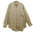 ディミトリ カーサ ディ モダ 日本製 総柄 長袖 ボタンダウンシャツ M ベージュ Dimitri CASA DI MODA メンズ 【中古】 【231231】 【詳細】スペアボタンが大小1つずつ付いています。所々に若干の毛羽立ちが有ります。前身頃の一番下のボタンに若干の緩みが有ります。他、特に気になるようなダメージはございません。 コンディションについて ブランドディミトリ カーサ ディ モダ / Dimitri CASA DI MODA アイテムボタンダウンシャツ サイズ表記M 着丈79.5cm 身幅50cm 袖丈56.5cm 肩幅48cm 素材ポリエステル55%他※詳細は画像参照、もしくはお問い合わせお願い致します。 カラーベージュ 商品番号bof-ttm-31425-mls サイズガイドはこちら ※サイズに関しまして実寸も参考にお願いいたします。(サイズ不明、男女どちらか不明、紳士服のサイズ表記など当店でもサイズがわからない商品がありますので実寸サイズのご確認をお願い致します。) ※男女兼用や男女不明な商品がありますがモールカテゴリでは男女どちらか選択をしなければなりませんのでご不明な点はお問い合わせお願い致します。 ※商品は写真のものがすべてとなります。 ※素材表記はなるべく写真にて収めていますが、欠損、不明な点があればお問い合わせください。 ※状態は当社独自の基準です。 ※測定値の若干の誤差はご了承ください。 ※「在庫有り」の表示であっても、必ずしも在庫を保証するものではありません。 掲載商品について、他モールとも在庫を共有しております。 完売の場合は、誠にご迷惑をお掛けいたしますが、ご注文をキャンセルさせていただく場合がございます。予めご了承ください。