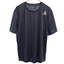 リーボック ロゴプリント トレーニングシャツ M ネイビー Reebok 半袖 Tシャツ クルーネック スポーツ ウォームアップ メンズ 【中古】 【230601】 メール便可 【詳細】右袖口の裏側にほつれが有ります。他、特に気になるようなダメージはございません。 コンディションについて サイズ表記M 着丈65cm 身幅47cm 袖丈21cm 肩幅40.5cm 素材ポリエステル100% カラーネイビー 商品番号bof-ttm-18183-mst サイズガイドはこちら ※サイズに関しまして実寸も参考にお願いいたします。(サイズ不明、男女どちらか不明、紳士服のサイズ表記など当店でもサイズがわからない商品がありますので実寸サイズのご確認をお願い致します。) ※男女兼用や男女不明な商品がありますがモールカテゴリでは男女どちらか選択をしなければなりませんのでご不明な点はお問い合わせお願い致します。 ※商品は写真のものがすべてとなります。 ※素材表記はなるべく写真にて収めていますが、欠損、不明な点があればお問い合わせください。 ※状態は当社独自の基準です。 ※測定値の若干の誤差はご了承ください。 ※「在庫有り」の表示であっても、必ずしも在庫を保証するものではありません。 掲載商品について、他モールとも在庫を共有しております。 完売の場合は、誠にご迷惑をお掛けいたしますが、ご注文をキャンセルさせていただく場合がございます。予めご了承ください。